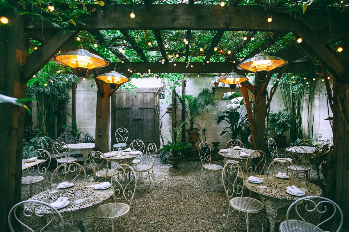 pergola