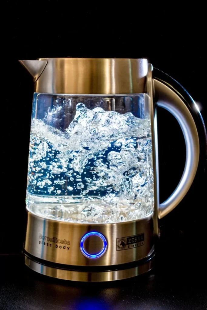 Zeg vaarwel tegen kalk: zo blijft je waterkoker als nieuw